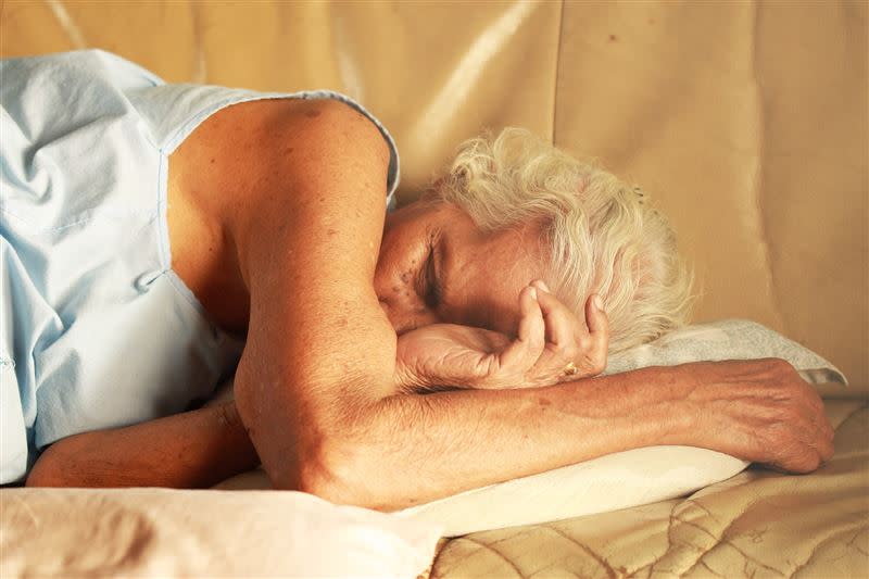 打呼有可能也是睡眠呼吸中止症警訊，需要就醫對症下藥。（示意圖／翻攝自pixabay）