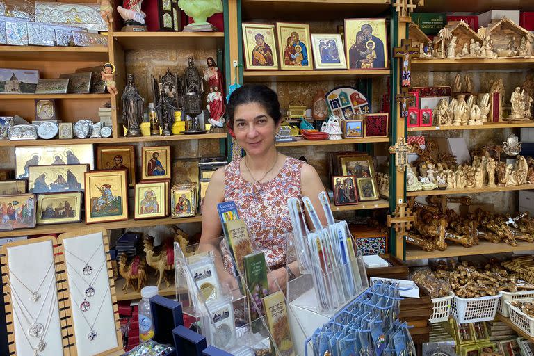 Hanan Salem, dueña de una tienda en Nazaret