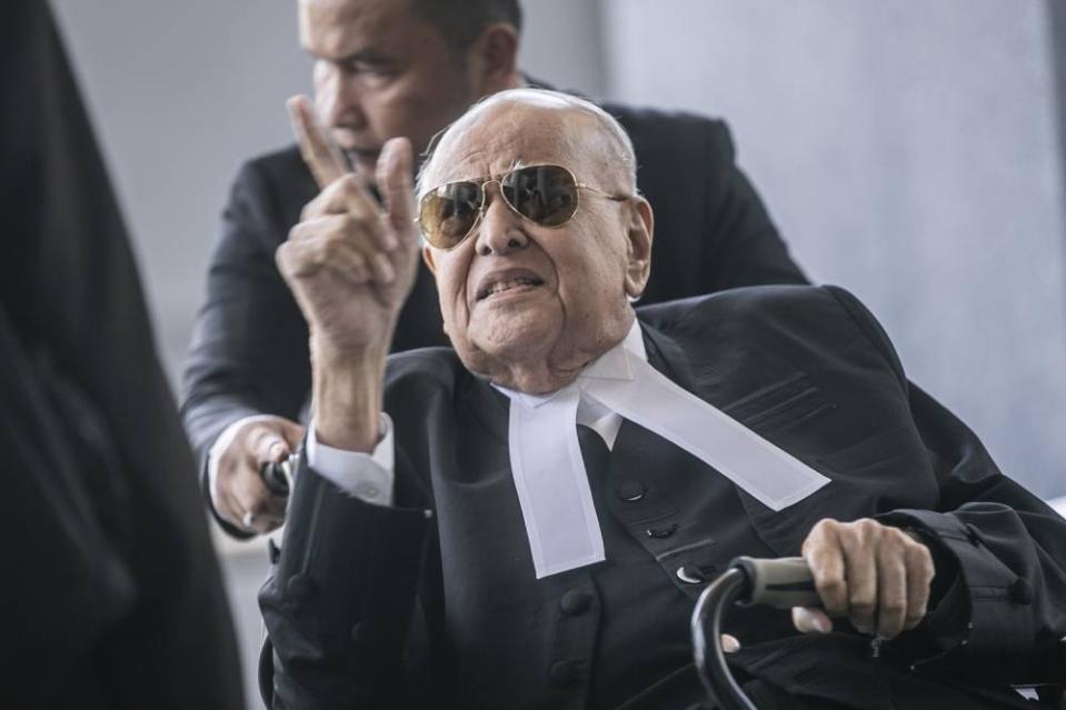 Lead prosecutor Datuk Seri Gopal Sri Ram is pictured at the Kuala Lumpur High Court September 12, 2022. — Picture by Hari Anggara