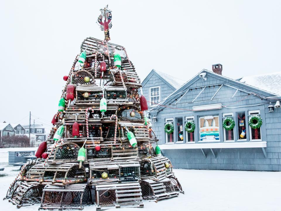 rhode island lobster trap christmas tree