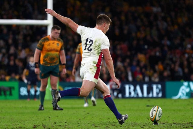 Owen Farrell kicked 20 points as England beat Australia 25-18 in Brisbane to level their Test series at 1-1