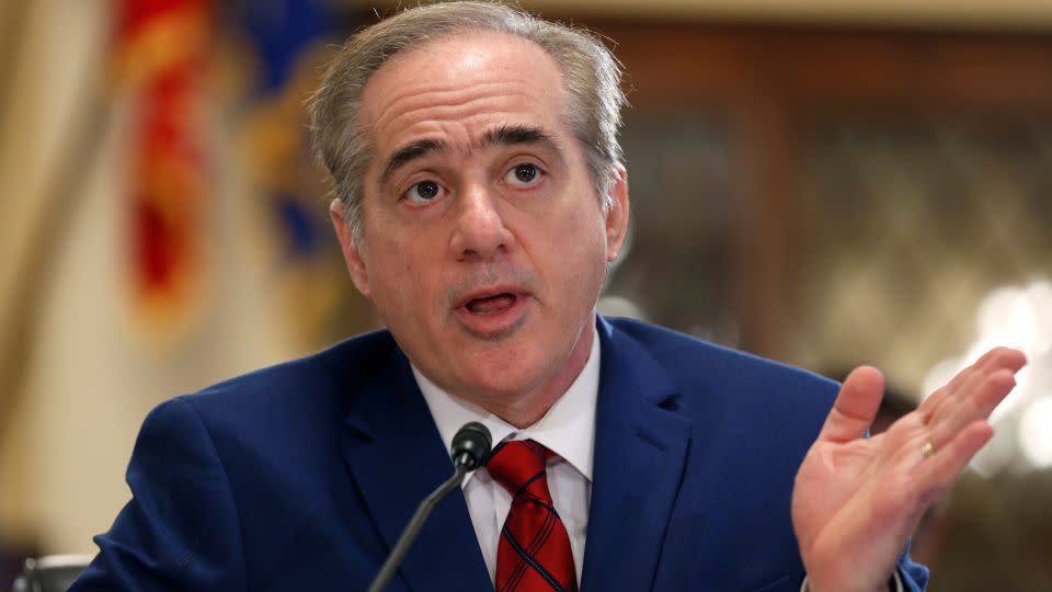 David Shulkin - Joshua Roberts/Reuters