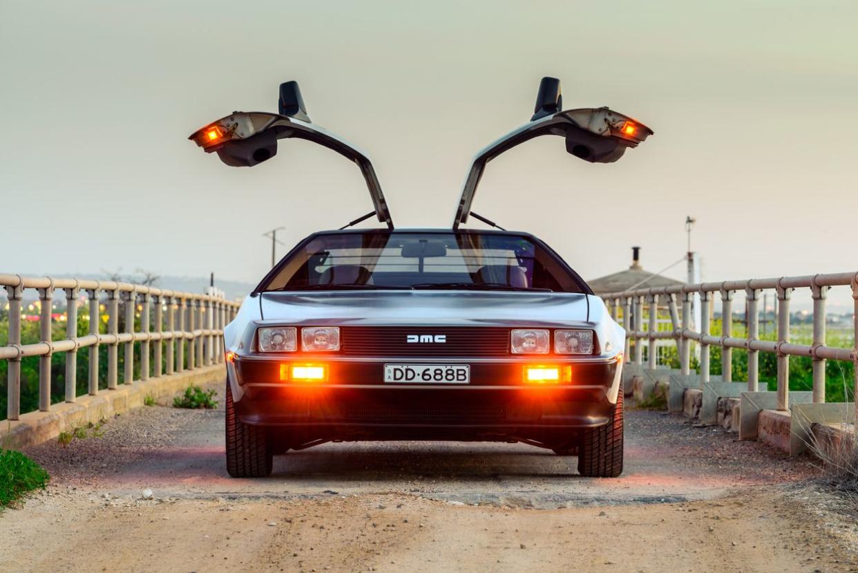 DeLorean DMC-12