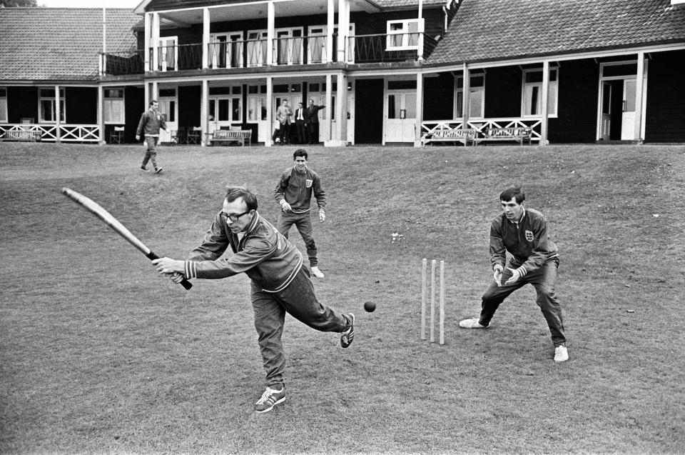 England training during tournament