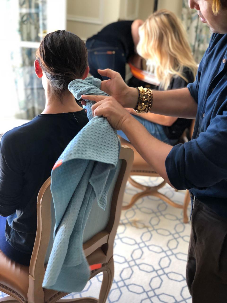 Jennifer Garner's longtime stylist Adir Abergel gave Allure a behind-the-scenes look at the actor's voluminous hairstyle for the 2018 Oscars.