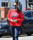 <p>Jennifer Garner runs errands in Brentwood, California on Wednesday, wearing a red <a href="https://social-goods.com/collections/i-am-a-voter/products/the-vote-sweatshirt" rel="nofollow noopener" target="_blank" data-ylk="slk:Prinkshop x Corroon sweatshirt;elm:context_link;itc:0;sec:content-canvas" class="link ">Prinkshop x Corroon sweatshirt</a> with a big message: VOTE!</p>