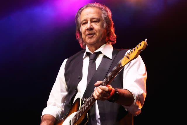 <p>Gary Miller/Getty</p> Greg Kihn