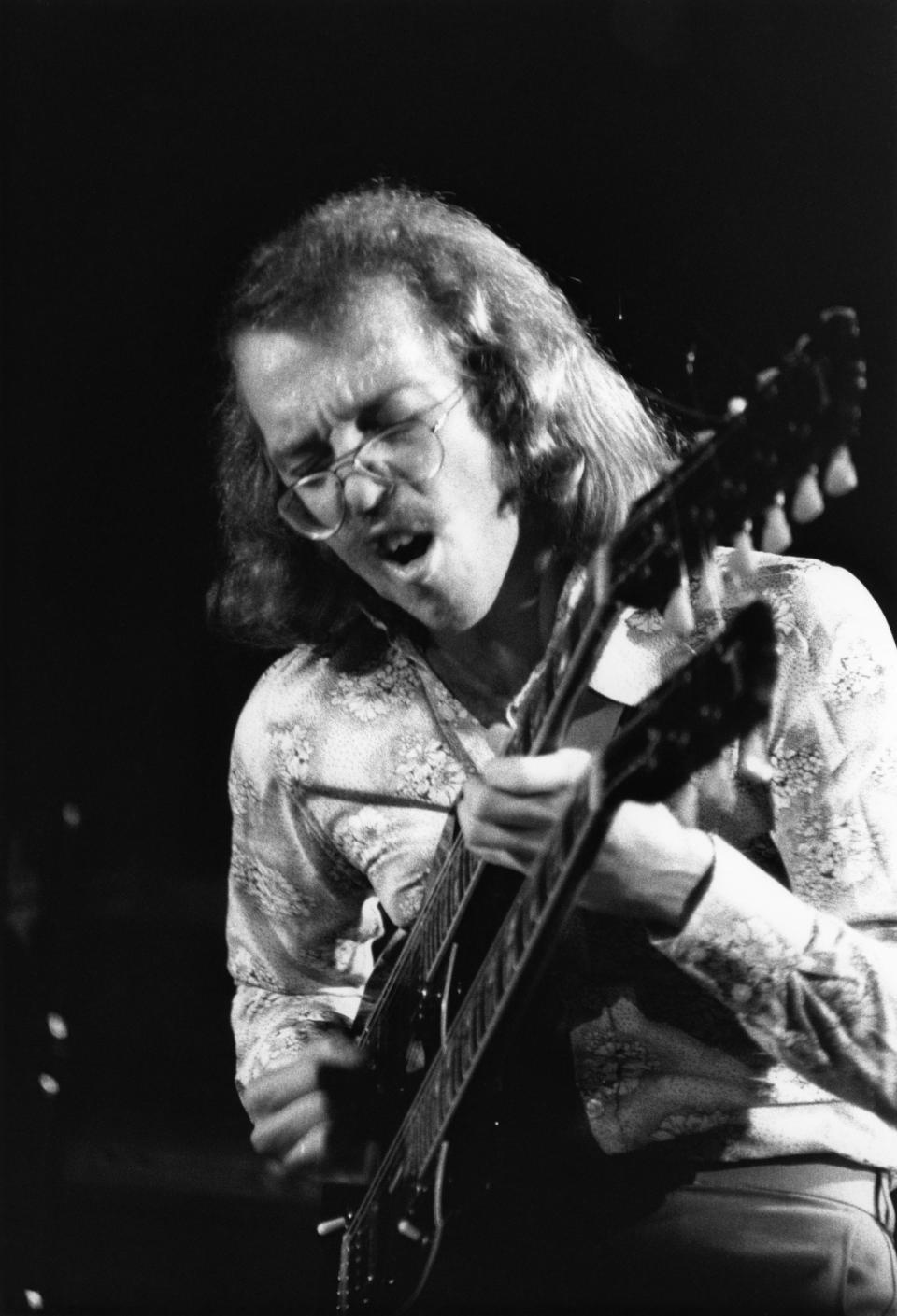 From AP: Bob Welch, a former member of Fleetwood Mac who went on to write songs and record several hits during a solo career,<a href="http://www.huffingtonpost.com/2012/06/07/bob-welch-dead-fleetwood-mac-gunshot_n_1579166.html"> died June 7, 2012</a>, of a self-inflicted gunshot wound, police said. He was 65.