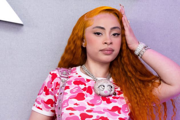 Ice Spice Receives Backlash For 16-Year-Old Twerking In “Deli