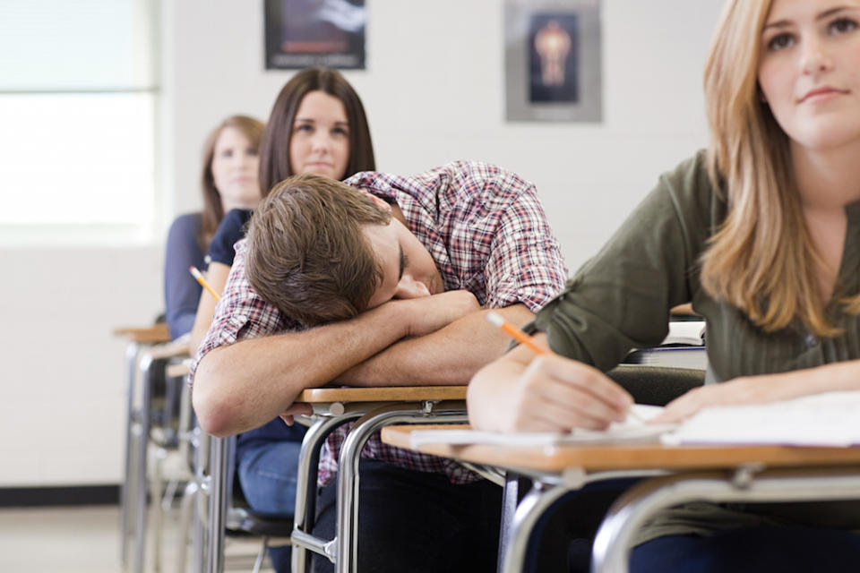 Pupils could be given an extra hour in bed if changes are made to school start times (Picture: Getty)