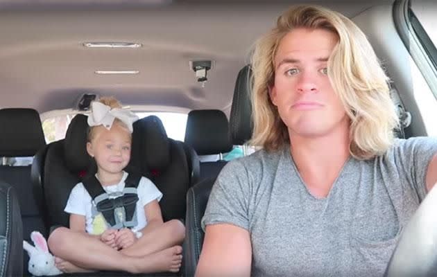 Everleigh asks her dad to turn on the radio. Photo: Youtube