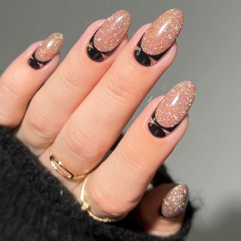 <p><a href="https://www.instagram.com/p/Ck8f_omD7Gf/" data-component="link" data-source="inlineLink" data-type="externalLink" data-ordinal="1">@heygreatnails</a> / Instagram</p>