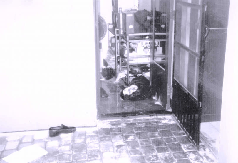 兇嫌殘忍的將9名被害人行刑式槍決，桃園縣長公館的警衛室當時可謂血流成河、慘不忍睹。（圖／報系資料照）