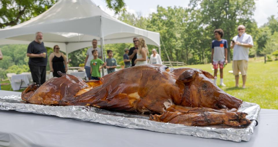 A pig roasted by Have Pig Will Travel.