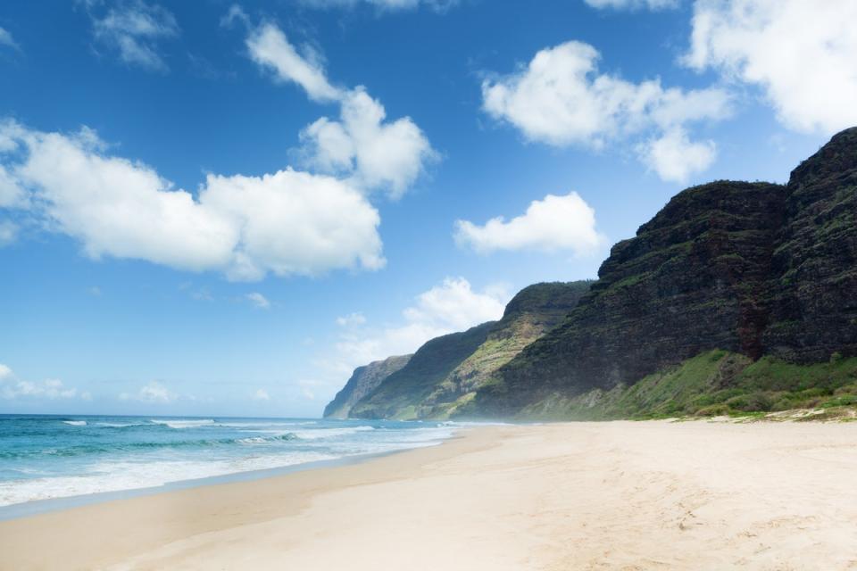 Travellers who really want to escape the crowds should head to the remote Polihale Beach (Getty Images/iStockphoto)