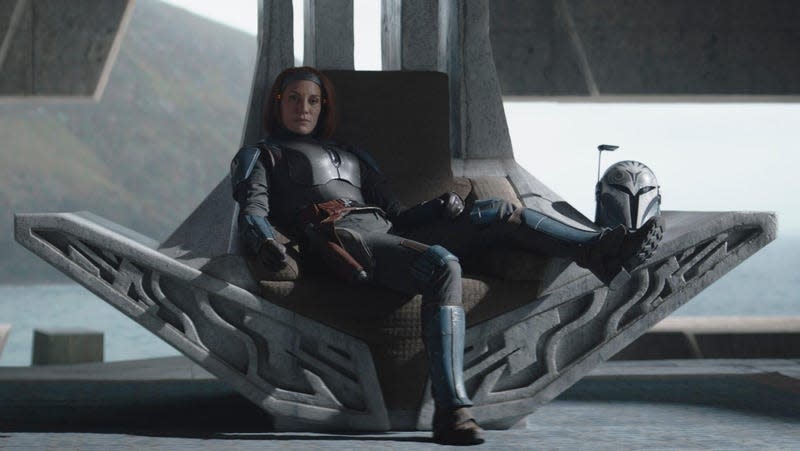 Bo-Katan rocks that throne though. 