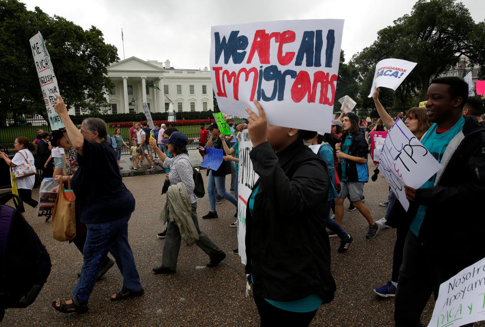 Una marcha pro inmigrante frente a la Casa Blanca, en Washington DC. (Reuters)