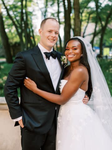 Pearl Wedding Veil in Woodland Elopement - Rock My Wedding