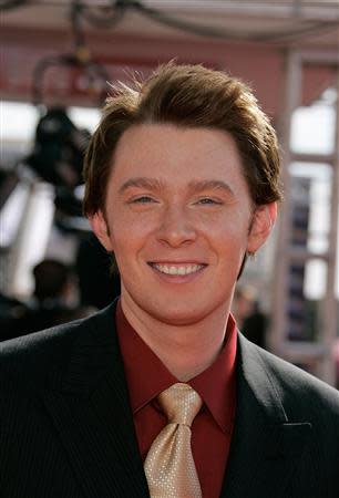 Singer Clay Aiken arrives at the 2005 Primetime Emmy Awards in Los Angeles, California in this September 18, 2005 file photo. REUTERS/Lucy Nicholson/Files