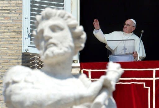 El llamamiento del papa Francisco a cumplir una jornada de ayuno y de oración por la paz en Siria el próximo sábado recibe adhesiones más allá de la Iglesia católica, tanto en el mundo musulmán como entre los no creyentes, indicó este martes el Vaticano. (AFP/Archivo | Vincenzo Pinto)