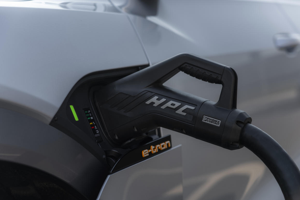 Audi e-tron charging