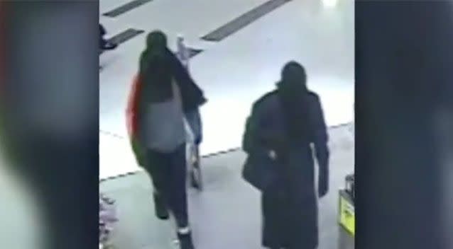 The two teens allegedly held up a Woolworths supermarket at knifepoint. Source: 7 News