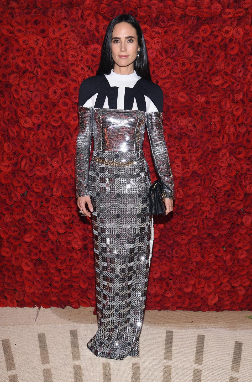 <h1 class="title">Jennifer Connelly in Louis Vuitton</h1><cite class="credit">Photo: Getty Images</cite>