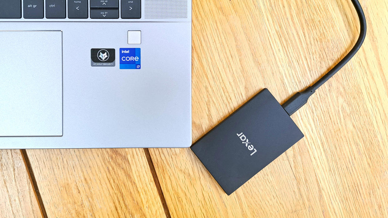  Lexar SL500 portable SSD. 