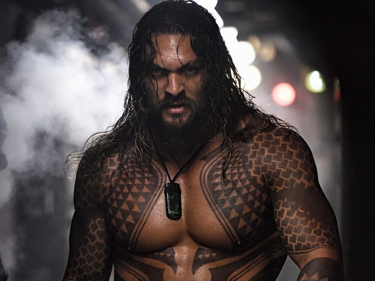 jason momoa shirtless aquaman