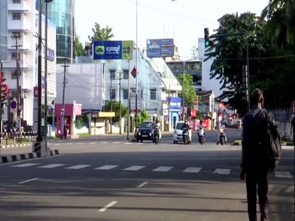 Deserted streets in Thiruvananthapuram, Kerala during Sunday lockdown. (Photo/ANI)
