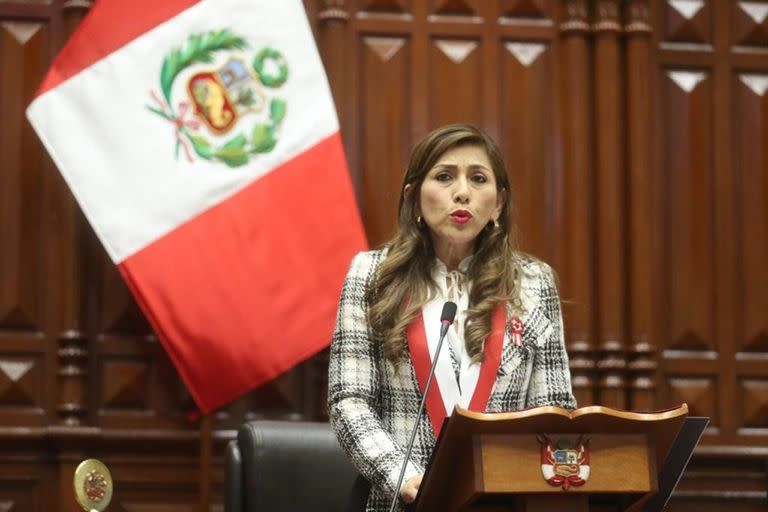 La presidenta del Congreso de Perú, Lady Camones