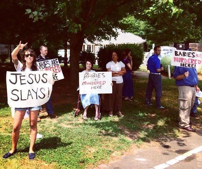 Couple protest anti-abortion protests in North Carolina