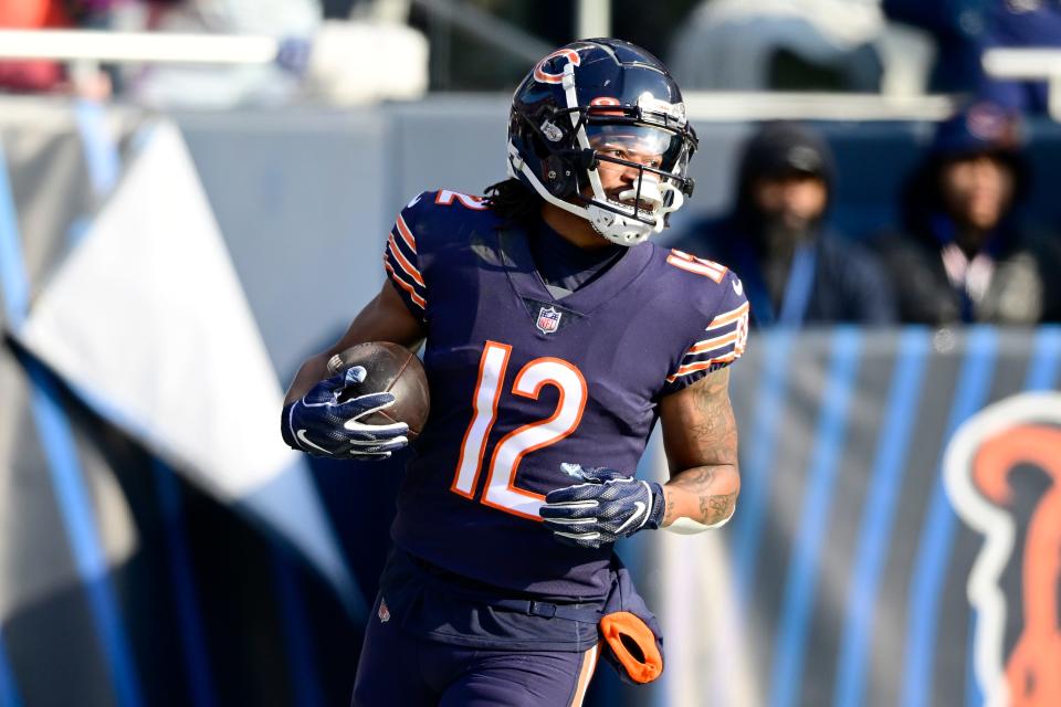 WATCH Velus Jones scores Bears rushing touchdown vs. Bills Yahoo Sports