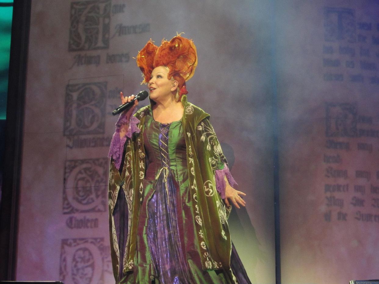 Bette Midler in concert wearing the Hocus Pocus outfit in Chicago in 2015