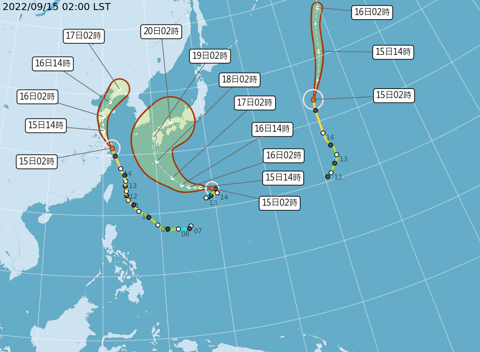 中央氣象局公布3颱位置，從左至右分別為梅花、南瑪都以及莫柏。（翻攝自中央氣象局網站）