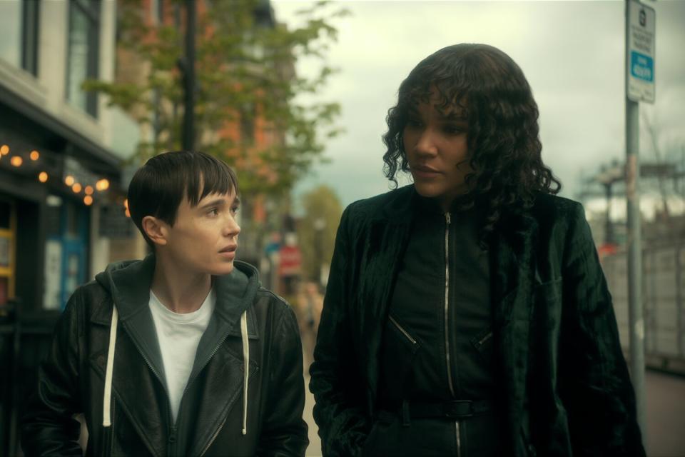 The Umbrella Academy. (L to R) Elliot Page as Viktor Hargreeves, Emmy Raver-Lampman as Allison Hargreeves in The Umbrella Academy.