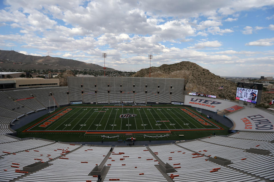 EL PASO, TX - SEPTEMBER 15: A general overview of the Sun Bowl before the start of the college football game between the UTEP Miners and the Arizona Wildcats on September 15, 2017 in El Paso, Texas. (Photo by Chris Coduto/Getty Images)