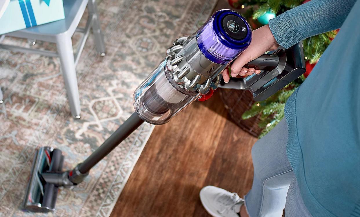 The LCD display screen showing battery life is one of our favorite things about one of our favorite vacuums, the Dyson V11 Torque Drive.
