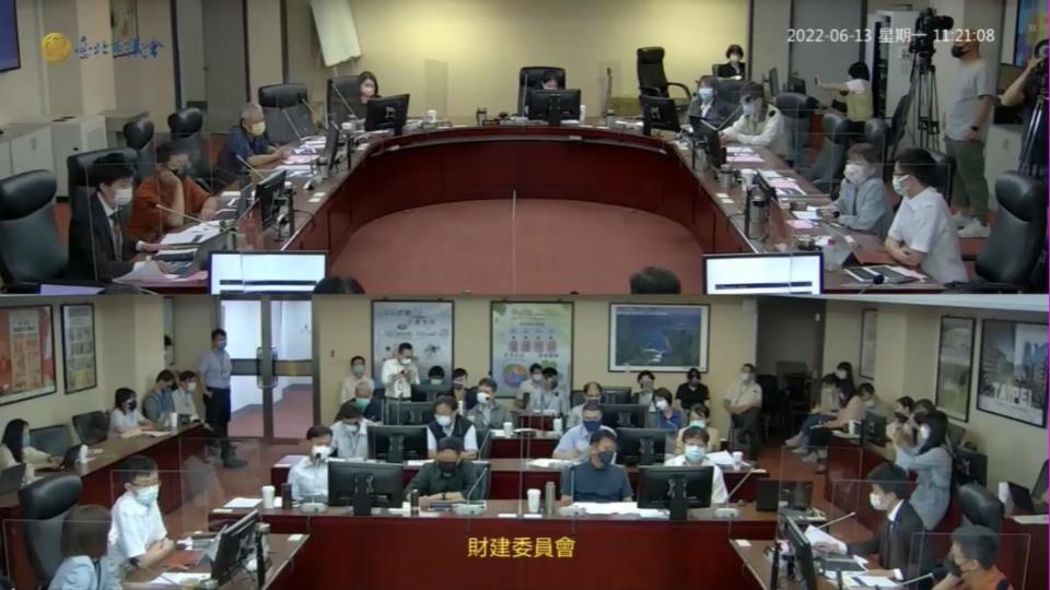 台北市議會昨天針對網軍案進行質詢。（圖／翻攝北市議會直播）