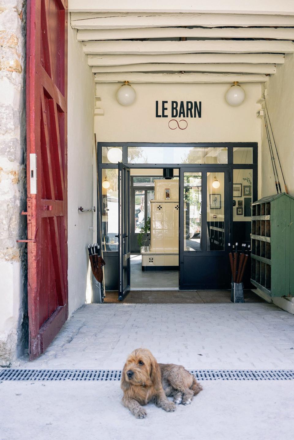 Le Barn is a French country retreat that yields to nature with a poetic informality evoking a chic summer camp.