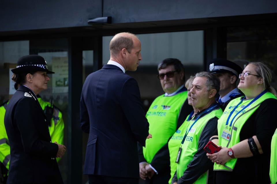 Mandatory Credit: Photo by Vianney Le Caer/Shutterstock (13396139r) Prince William meets with emergency service workers in Lambeth to thank them ahead of Queen Elizabeth funerals King Charles III thanks emergency workers at Lambeth HQ, London, UK - 17 Sep 2022 His Majesty The King will thank Emergency Service workers for their work and support ahead of the funeral of Queen Elizabeth II at the Metropolitan Police Service Special Operations Room (SOR).