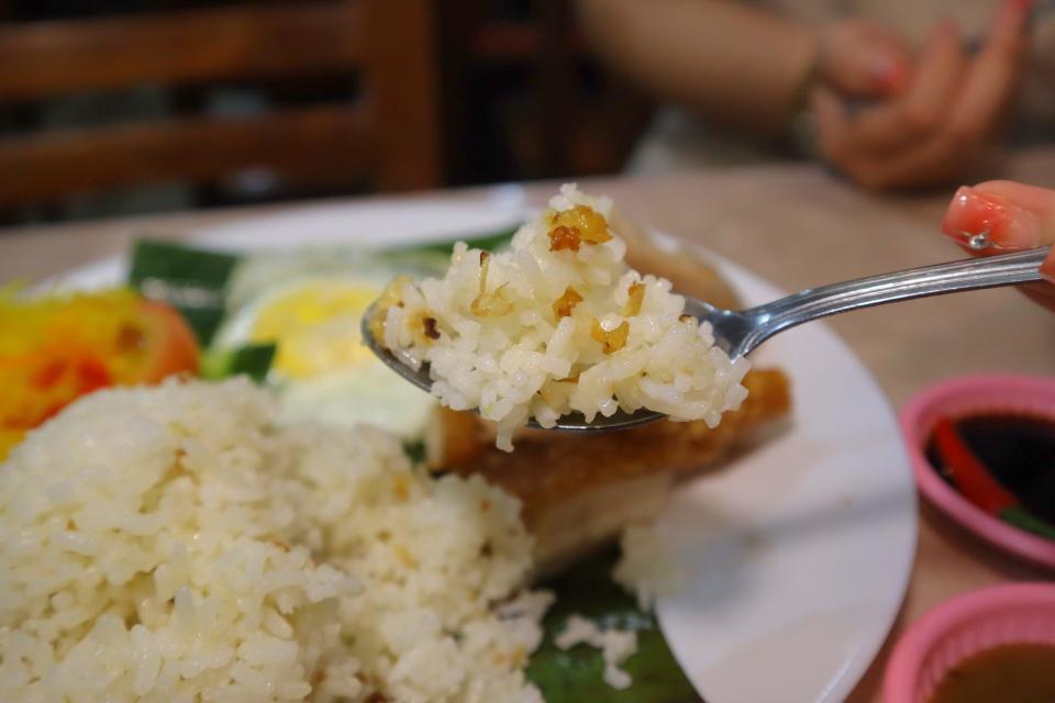 kabayan - garlic rice