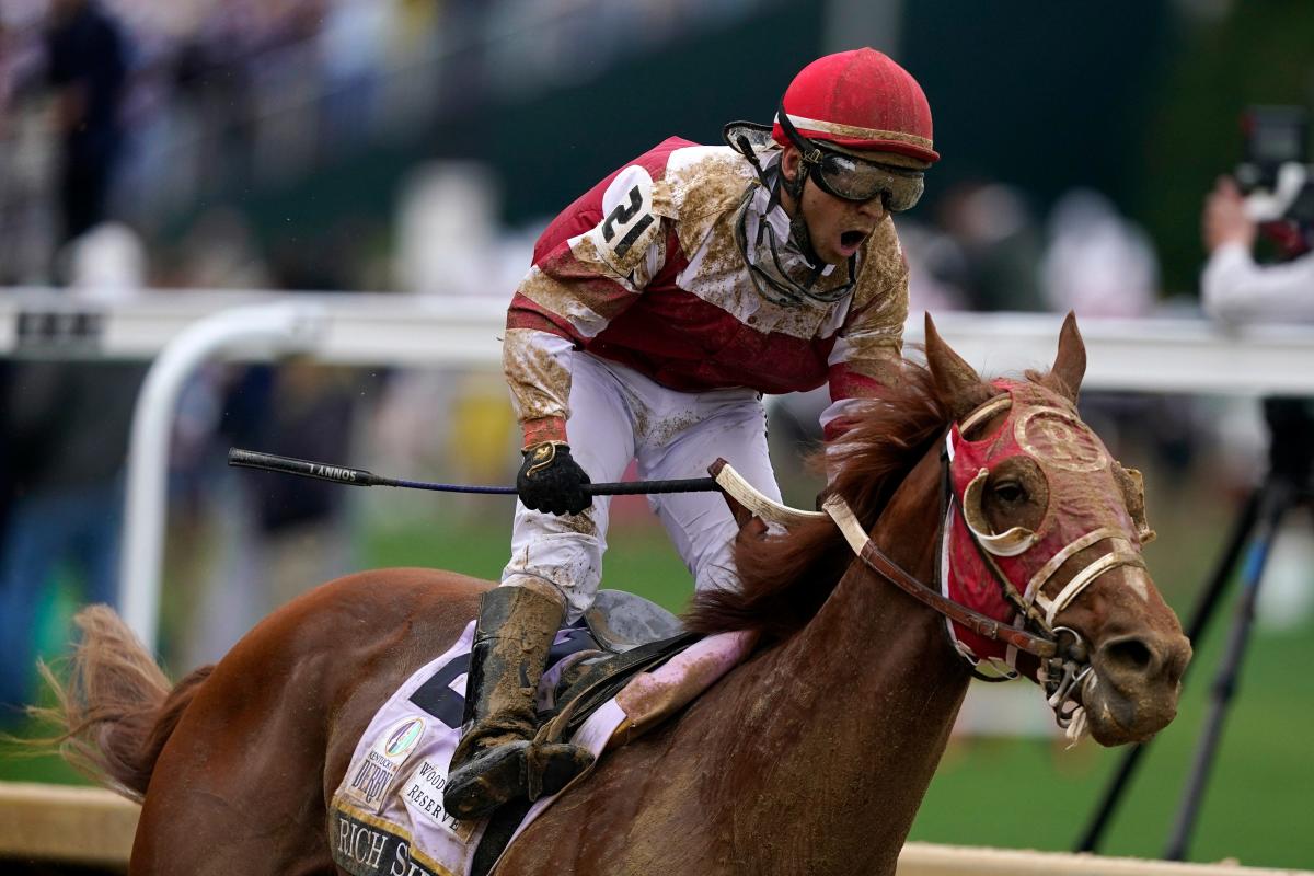 80-1 longshot Rich Strike wins and more from Churchill Downs