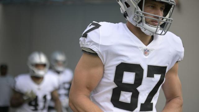 NFL tight end Foster Moreau opens up on cancer diagnosis - Good