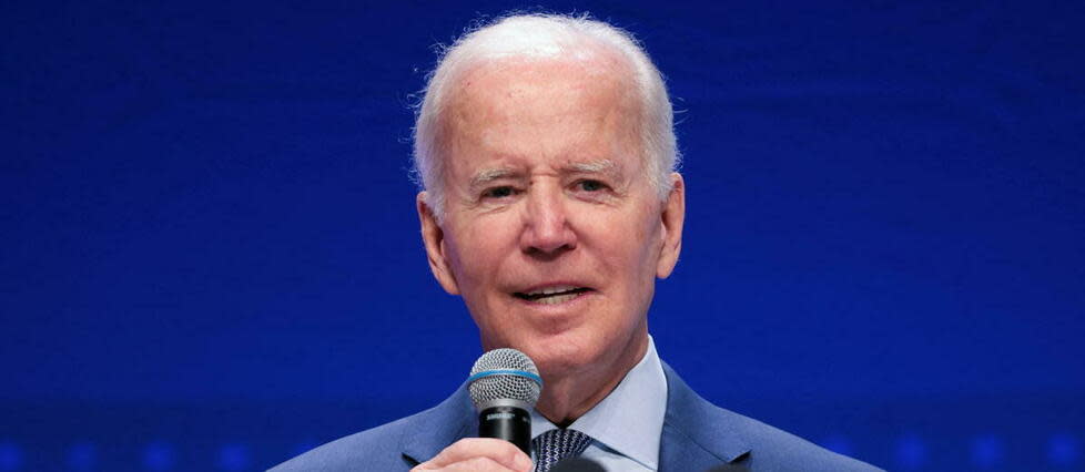 « Personne ne devrait être emprisonné pour avoir simplement consommé ou possédé du cannabis », a tweeté Joe Biden.  - Credit: