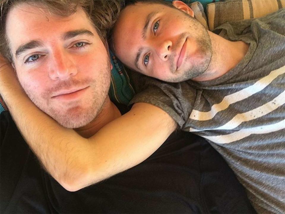 shane-dawson-engaged