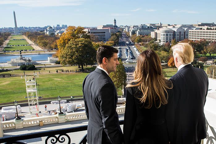 The Trumps stepped out onto the Truman Balcony. Image: Getty