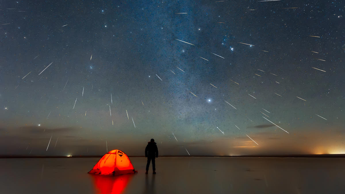 The Geminids This Year S Only Multicolored Meteor Shower Peaks Next Week Here S How To Watch