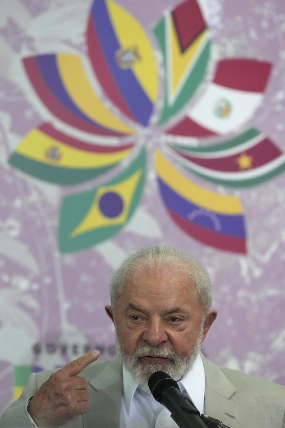 Brazil's President Luiz Inacio Lula Da Silva gives a statement to the media at the end of the Amazon Summit, at the Hangar Convention Center in Belem, Brazil, Wednesday, Aug. 9, 2023. Belem hosted the Amazon Cooperation Treaty Organization that met to chart a common course for protection of the bioregion, and to address organized crime. (AP Photo/Eraldo Peres)