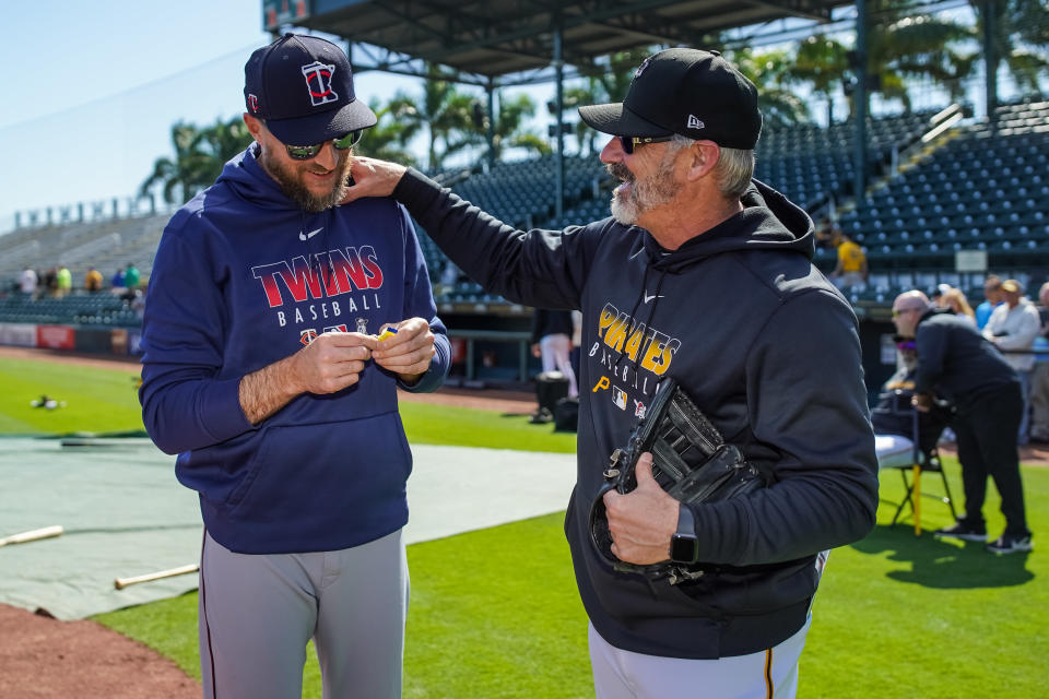 BRADENTON, FL- FEBRUARY 22: Manager Rocco Baldelli #5 of the Minnesota Twins talks with manager Derek Shelton #17 of the Pittsburgh Pirates prior to a spring training game on February 21, 2020 at LECOM Park in Bradenton, Florida. (Photo by Brace Hemmelgarn/Minnesota Twins/Getty Images)